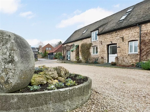 The Granary is located in the haunted village of Prestbury just outside Cheltenham